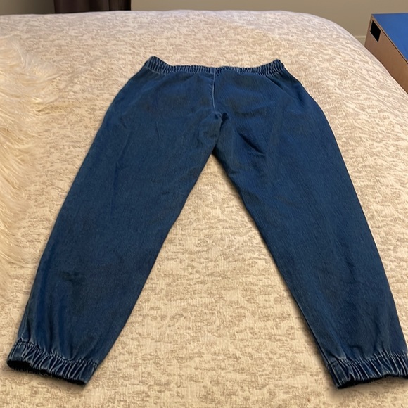 Gap Small blue Jean joggers - Picture 3 of 5